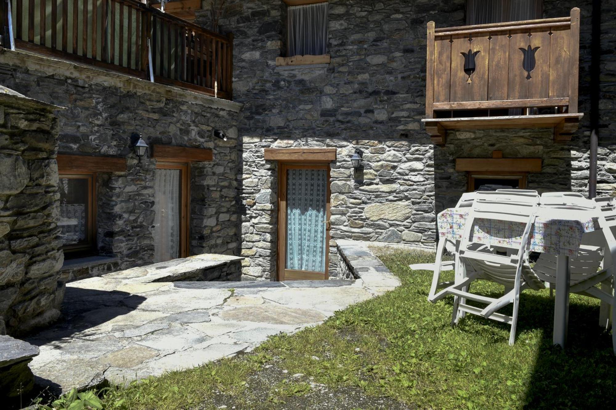 Case Gran Paradiso Rhemes Notre Dame Exterior foto